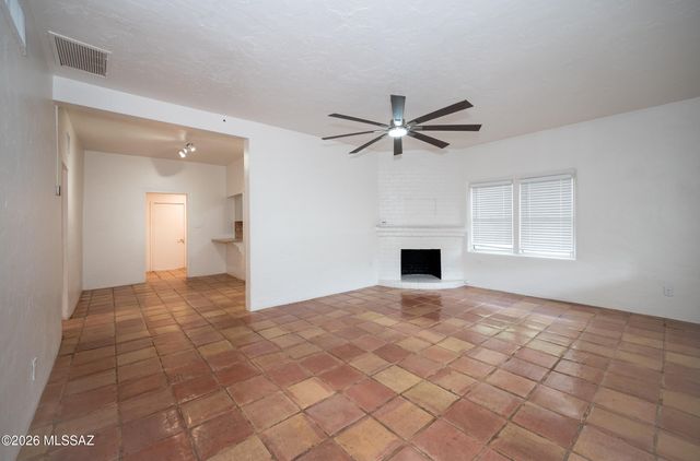 1214 E Copper Street A, Tucson, AZ 85719