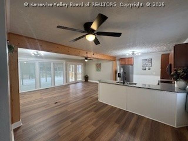 6516 Maccorkle Avenue, St Albans, WV 25177