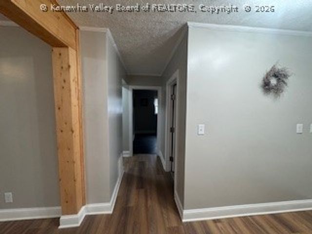 6516 Maccorkle Avenue, St Albans, WV 25177