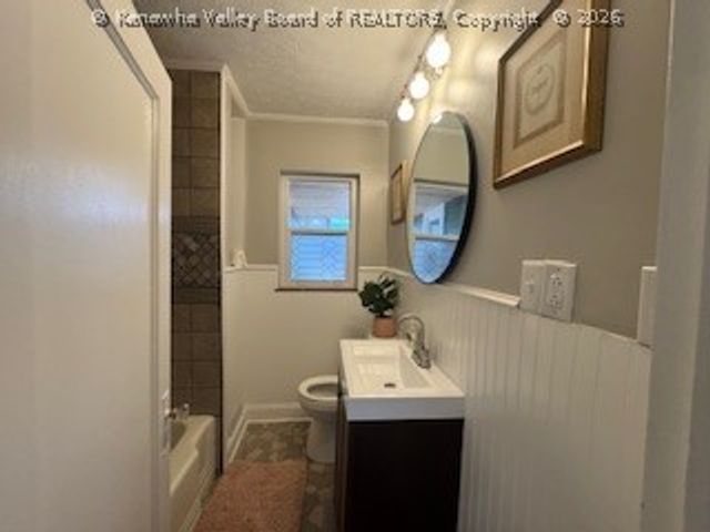 6516 Maccorkle Avenue, St Albans, WV 25177