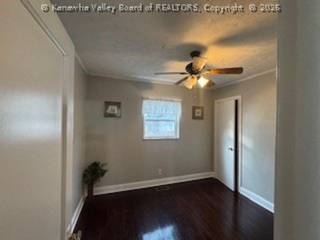 6516 Maccorkle Avenue, St Albans, WV 25177