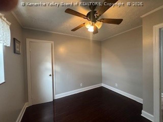 6516 Maccorkle Avenue, St Albans, WV 25177