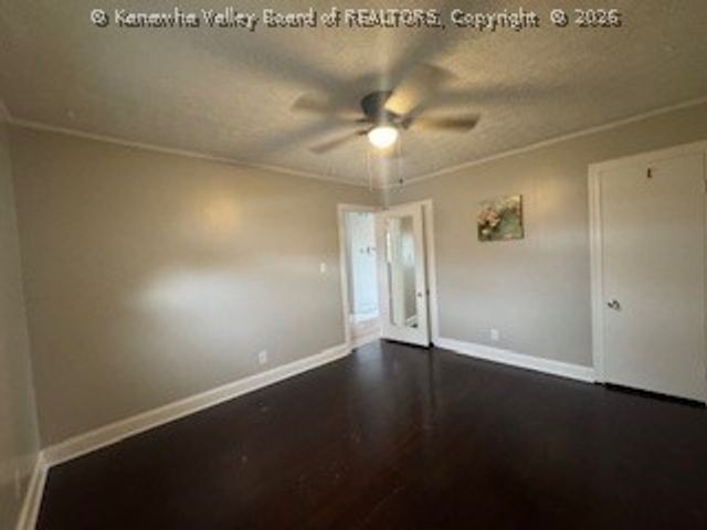 6516 Maccorkle Avenue, St Albans, WV 25177