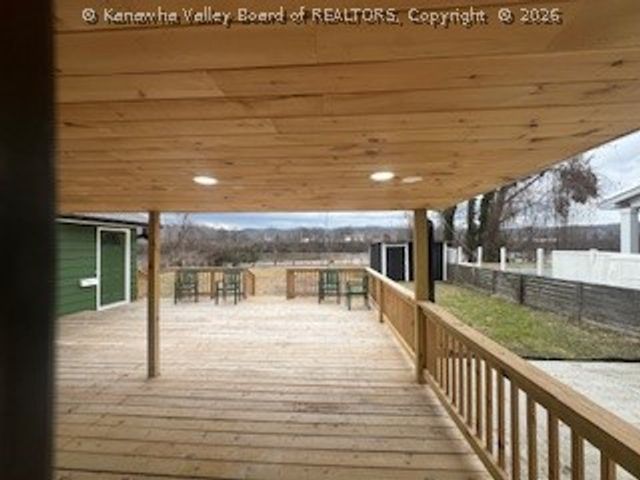 6516 Maccorkle Avenue, St Albans, WV 25177