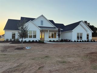 1033 Arbor Vista Drive, Azle, TX 76023