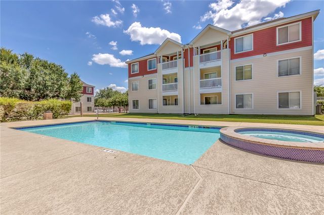 517 Southwest Parkway 301, College Station, TX 77840