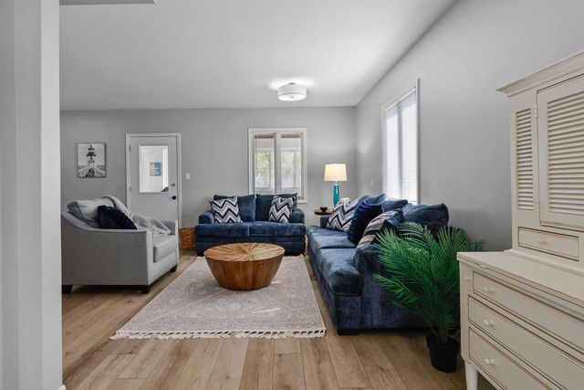 208 Lake Shore Drive, Michigan City, IN 46360