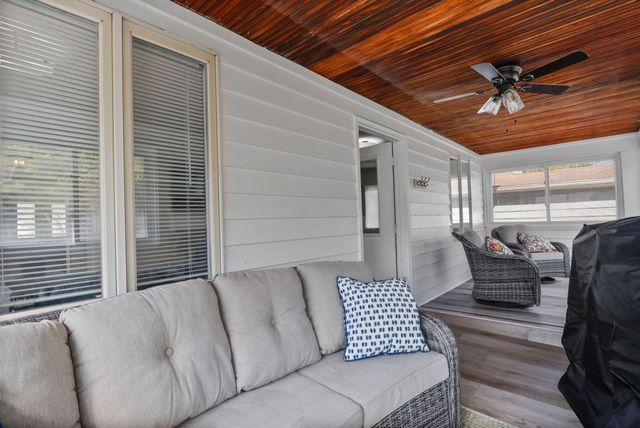 208 Lake Shore Drive, Michigan City, IN 46360