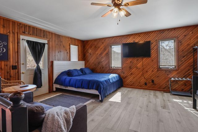 208 Lake Shore Drive, Michigan City, IN 46360