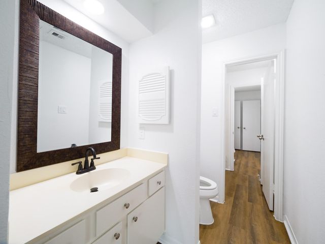 9243 Westwood Village Drive 53, Houston, TX 77036