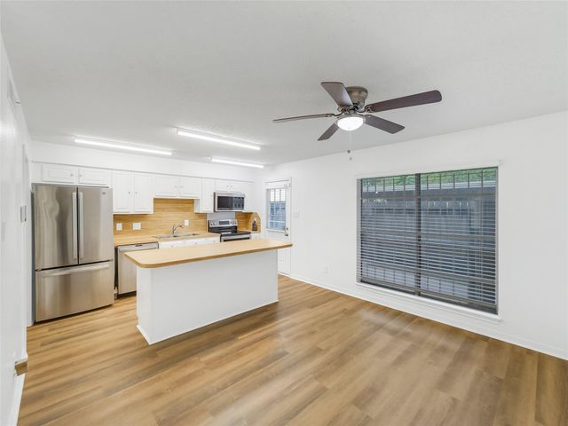 9243 Westwood Village Drive 53, Houston, TX 77036