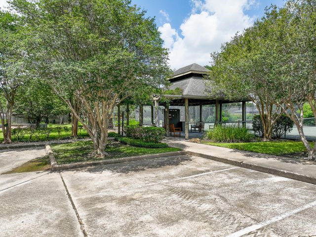 9243 Westwood Village Drive 53, Houston, TX 77036