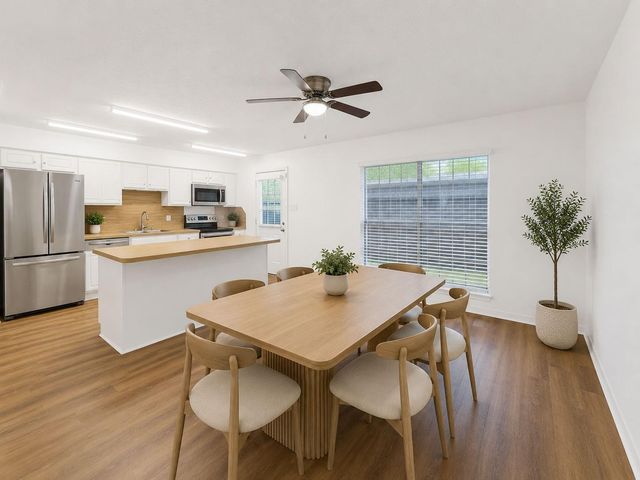 9243 Westwood Village Drive 53, Houston, TX 77036