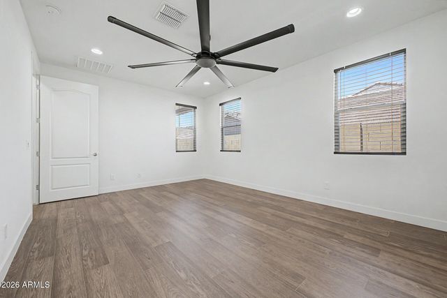 3834 E BRANHAM Lane, Phoenix, AZ 85042
