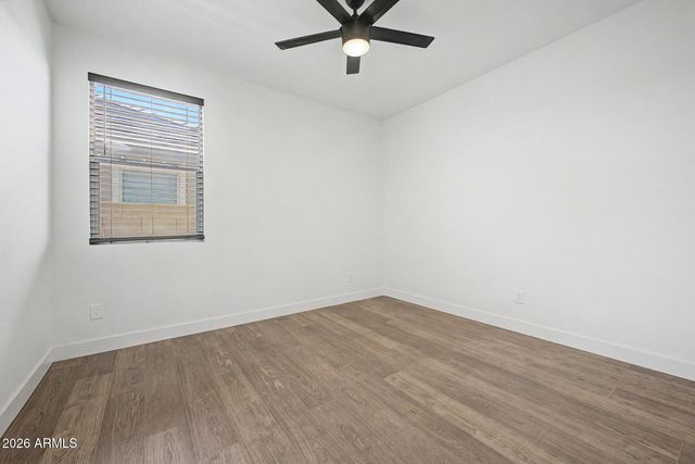 3834 E BRANHAM Lane, Phoenix, AZ 85042