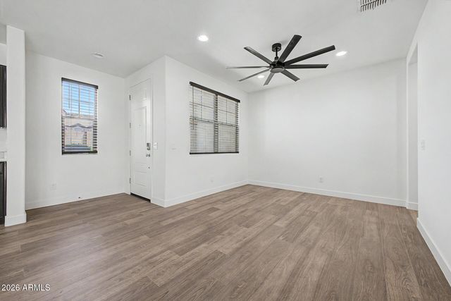 3834 E BRANHAM Lane, Phoenix, AZ 85042
