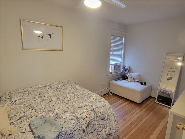 102 Broadway 1C, Newport, RI 02840