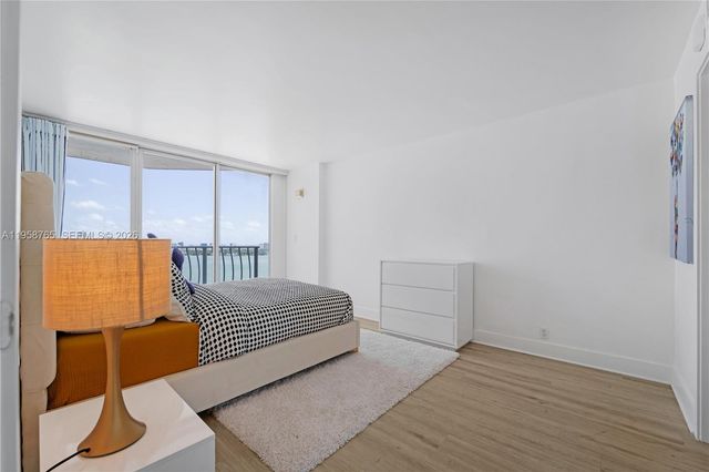 7601 E Treasure Dr 2209, North Bay Village, FL 33141