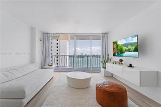 7601 E Treasure Dr 2209, North Bay Village, FL 33141