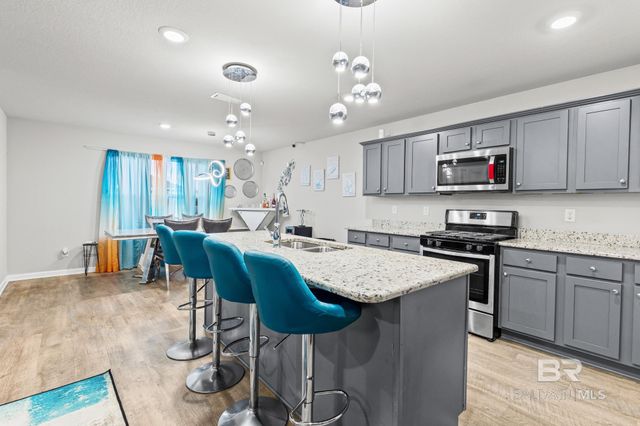 8305 GLENWOOD Way, Semmes, AL 36575