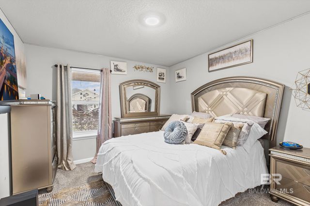 8305 GLENWOOD Way, Semmes, AL 36575