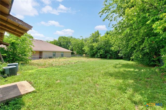 422 W Green Avenue, Killeen, TX 76541
