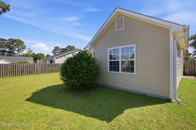1104 Crestfield Way, Leland, NC 28451