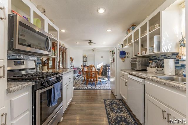 39344 E Sue Drive, Malden, MO 63863