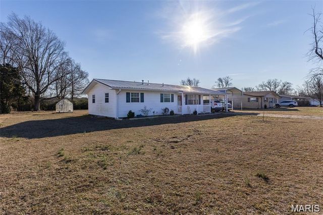 39344 E Sue Drive, Malden, MO 63863