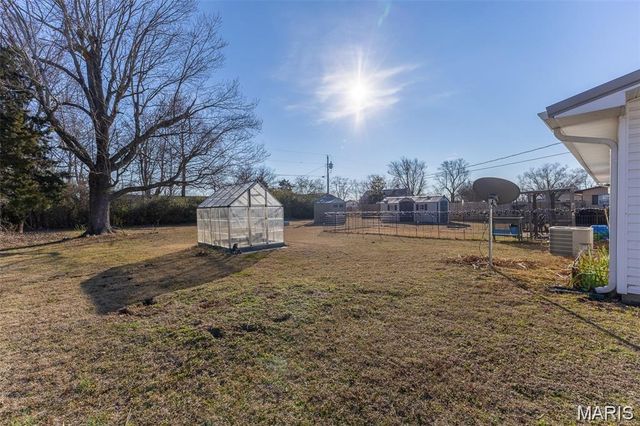 39344 E Sue Drive, Malden, MO 63863