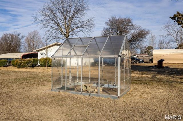 39344 E Sue Drive, Malden, MO 63863