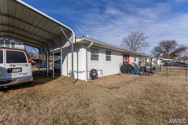 39344 E Sue Drive, Malden, MO 63863