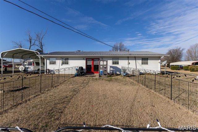 39344 E Sue Drive, Malden, MO 63863