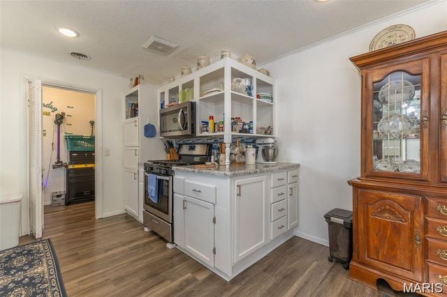 39344 E Sue Drive, Malden, MO 63863