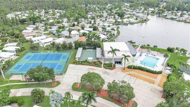 10933 Brown Pelican CIR, Estero, FL 33928