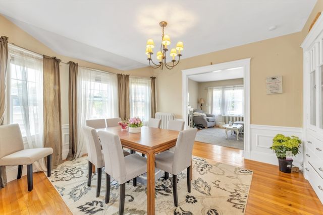 21 Bradwood St, Boston, MA 02131