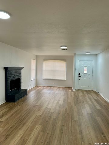 2012 Balsam Way, Round Rock, TX 78665