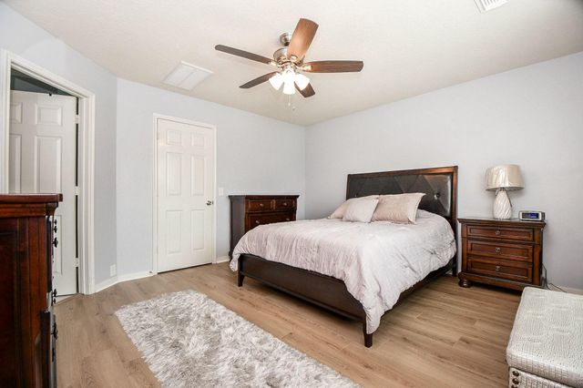 18314 Valiant Brook Court, Humble, TX 77346