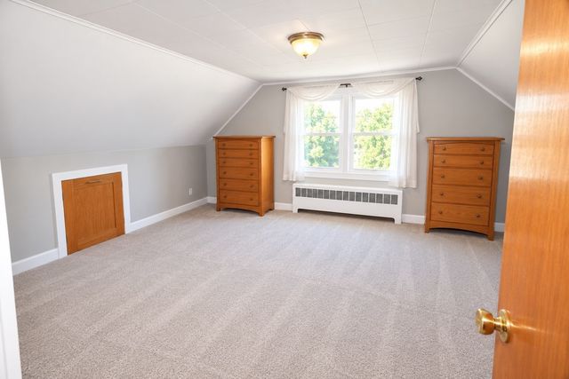 46 Litchfield Ave, Dracut, MA 01826