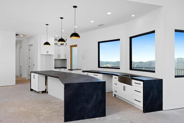 9607 Misty Meadow Lane, Escondido, CA 92026