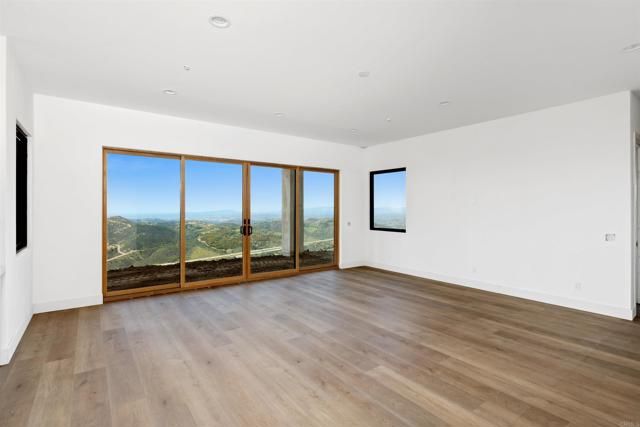 9607 Misty Meadow Lane, Escondido, CA 92026