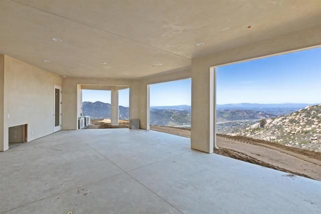 9607 Misty Meadow Lane, Escondido, CA 92026