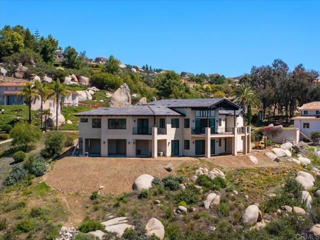 9607 Misty Meadow Lane, Escondido, CA 92026