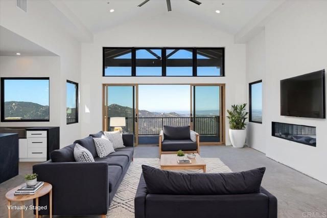 9607 Misty Meadow Lane, Escondido, CA 92026