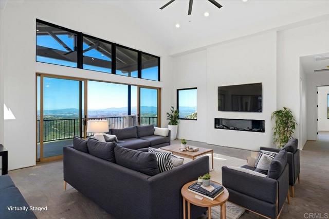 9607 Misty Meadow Lane, Escondido, CA 92026