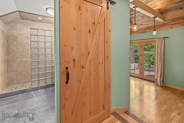 916 S 3rd Avenue, Bozeman, MT 59715