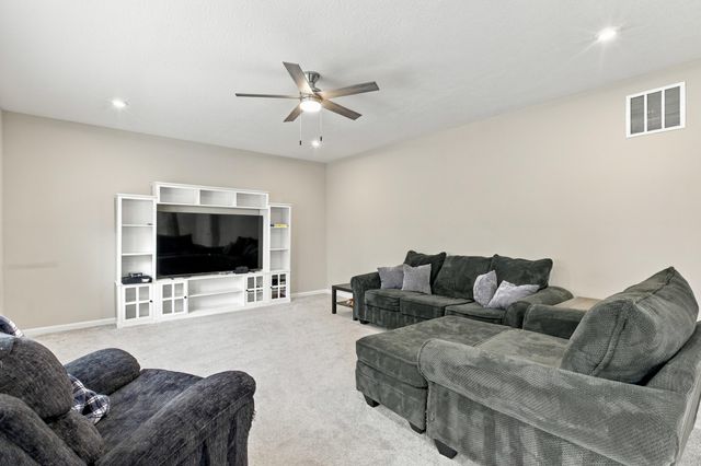 2217 Waterway Place, Union, KY 41091
