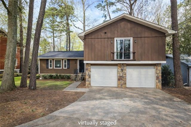 5350 Rockbridge Road, Stone Mountain, GA 30088