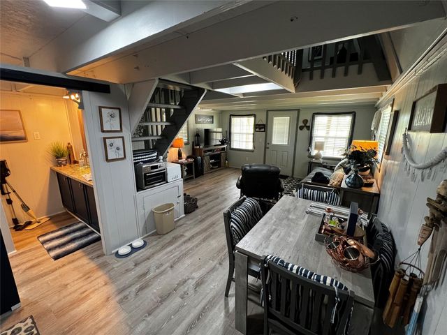1074 W Taylor Lake Circle, Livingston, TX 77351
