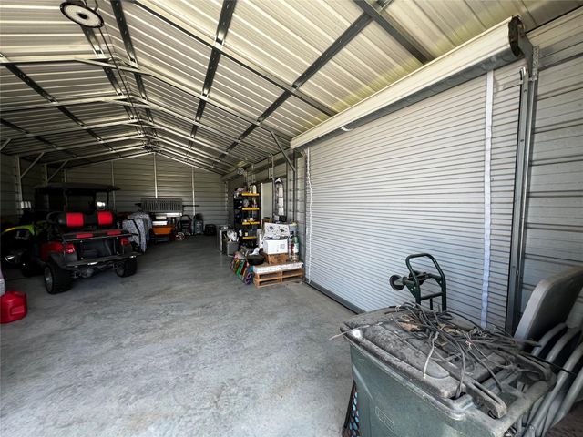 1074 W Taylor Lake Circle, Livingston, TX 77351